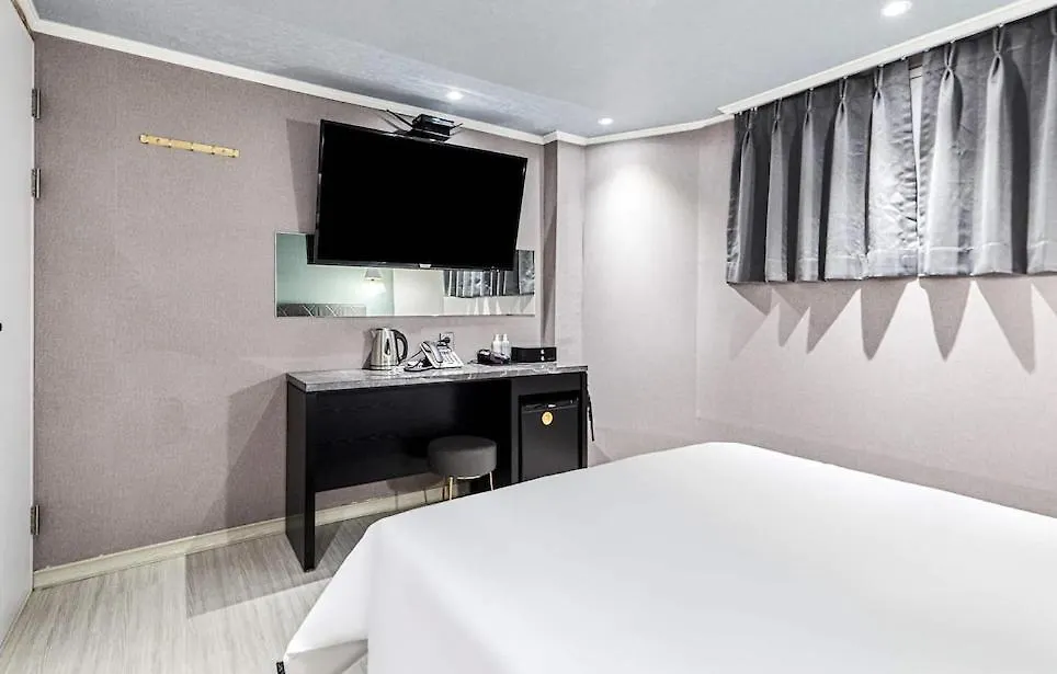 Hotel Wo Yongsan Station Seoul Motel
